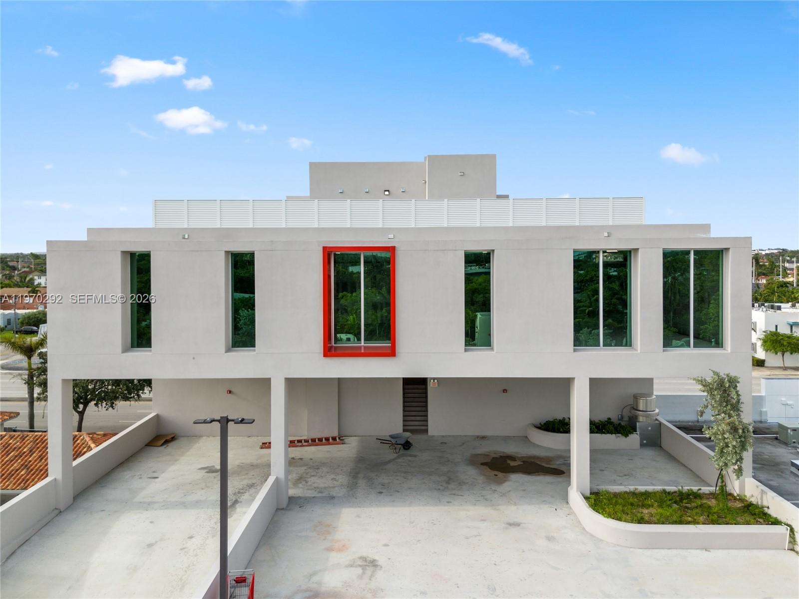 8966 Bird Road