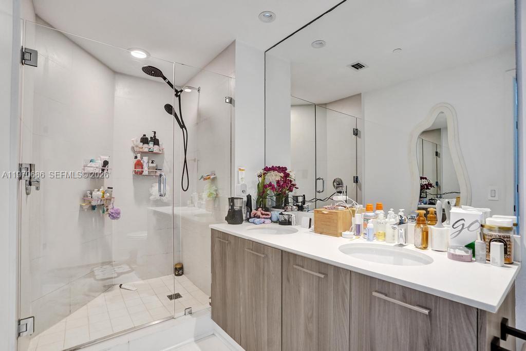 501 NE 31st Street