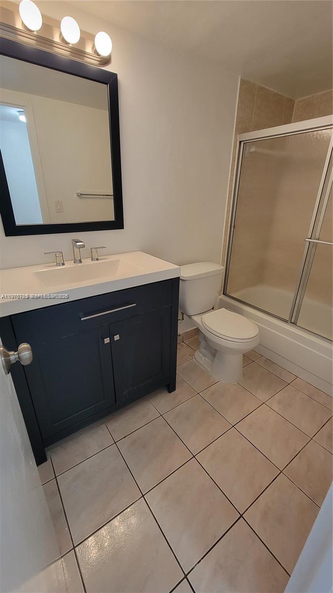 13155 Ixora Court