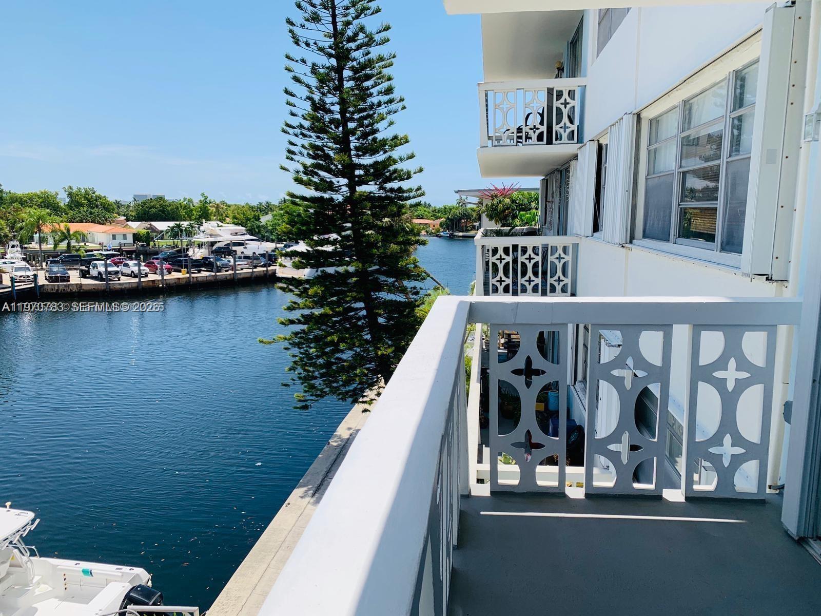 13155 Ixora Court