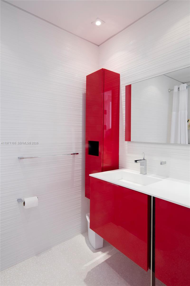 7938 Fisher Island Drive