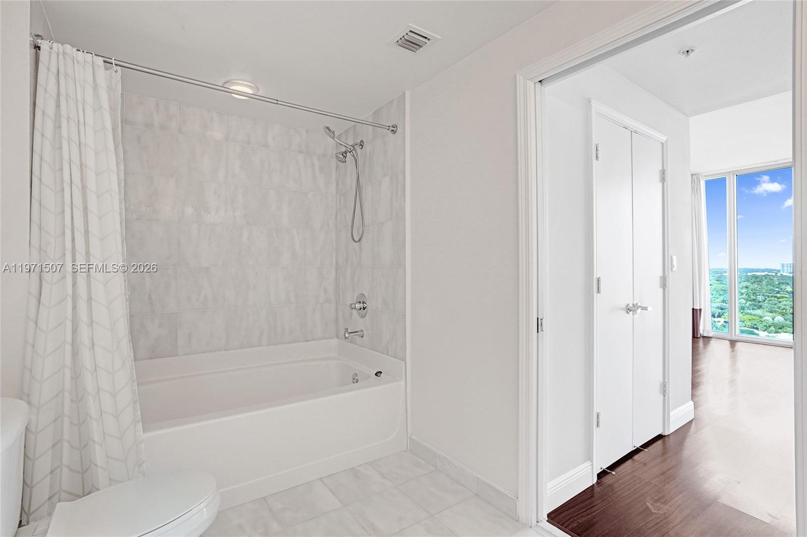 601 NE 36th Street