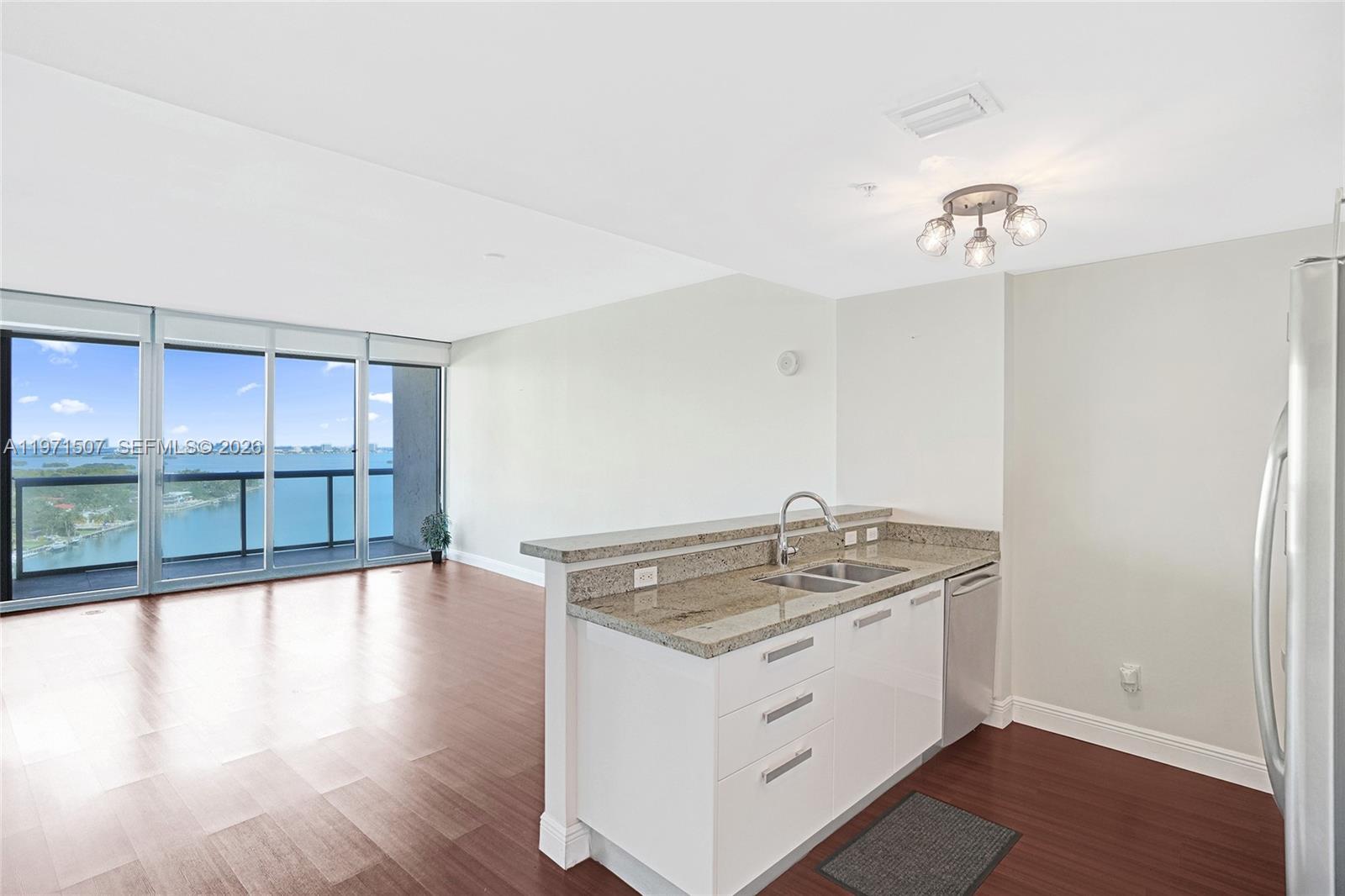 601 NE 36th Street