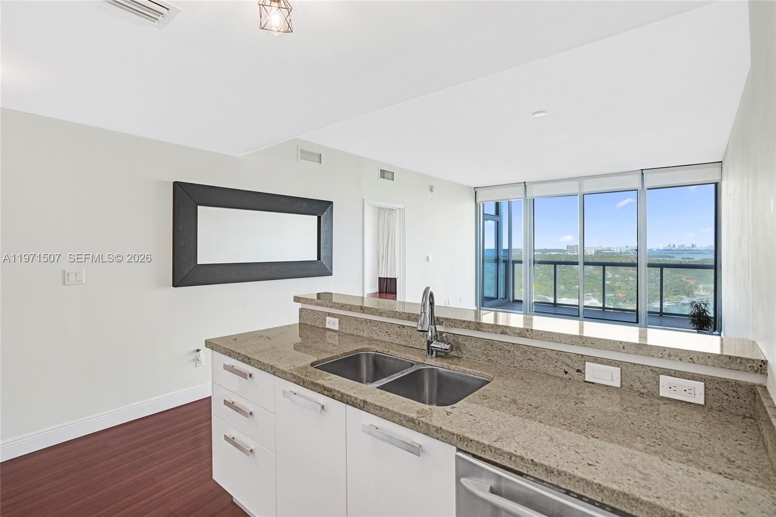 601 NE 36th Street