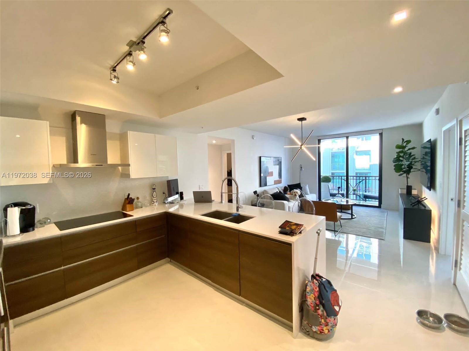 301 Altara Avenue
