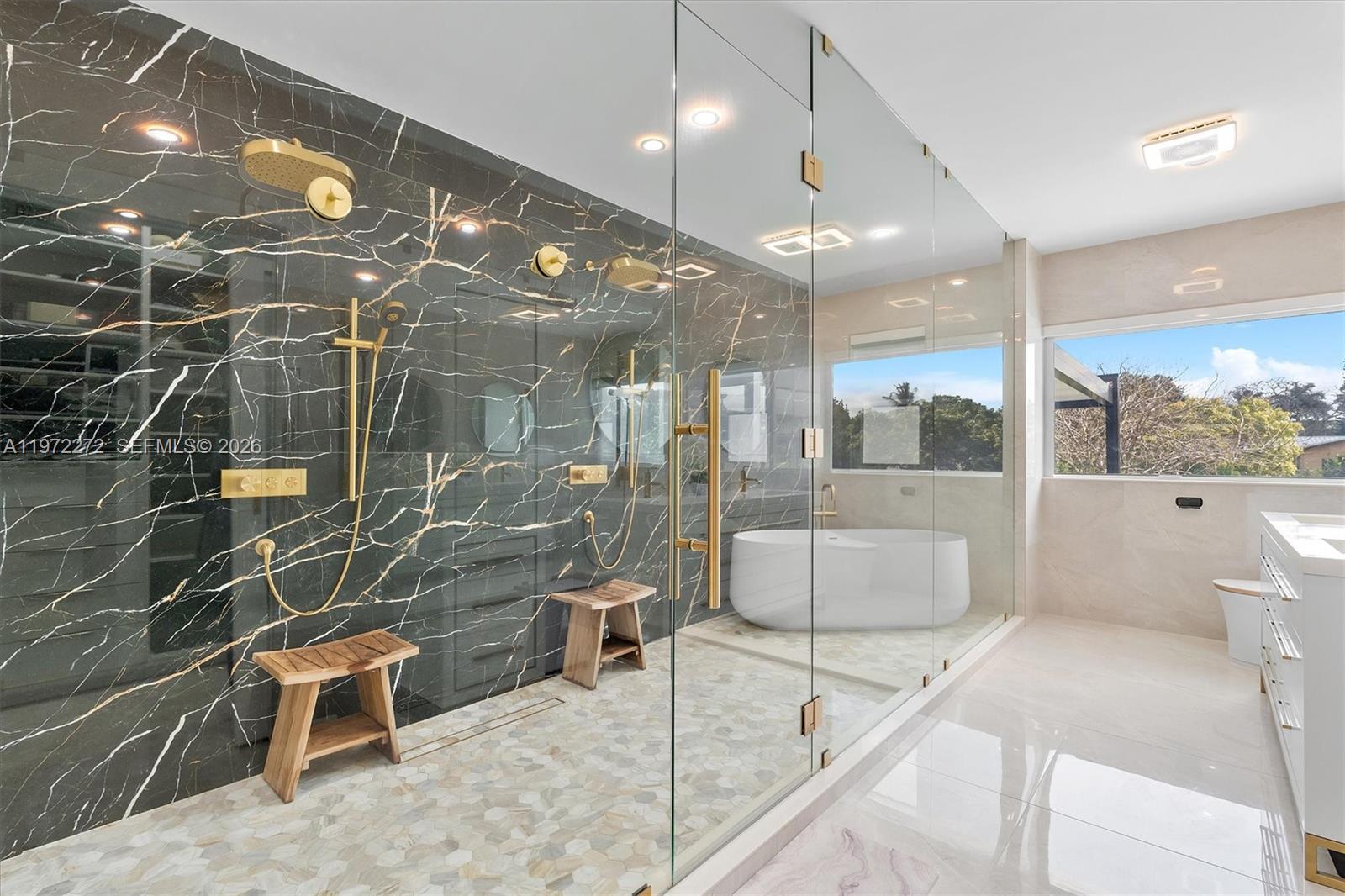 135 SW 125th Avenue