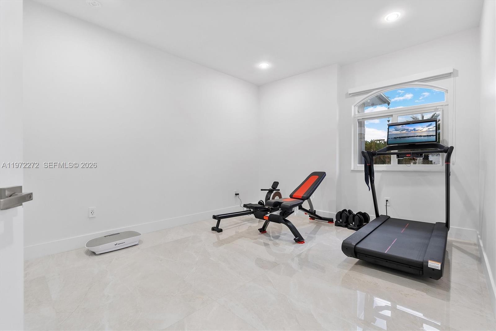 135 SW 125th Avenue