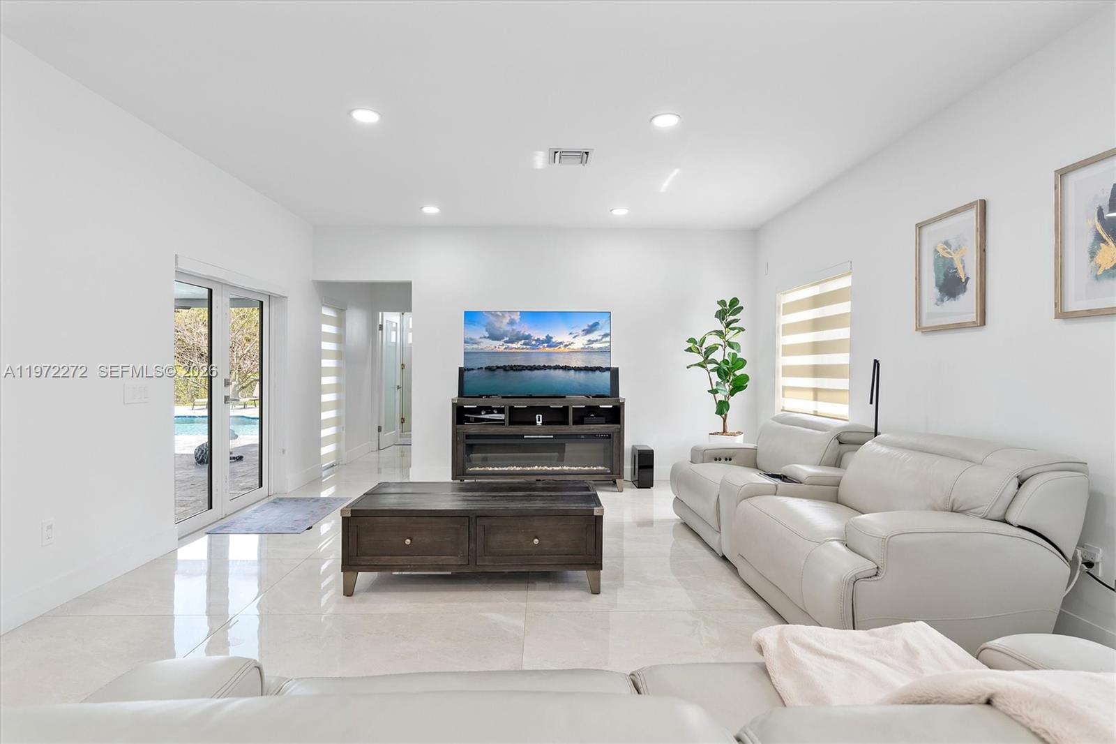135 SW 125th Avenue