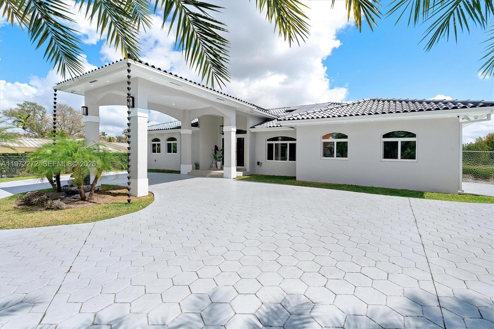 135 SW 125th Avenue