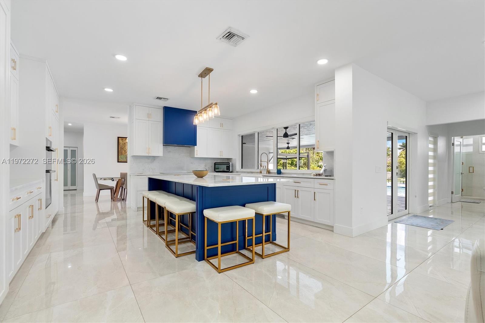 135 SW 125th Avenue