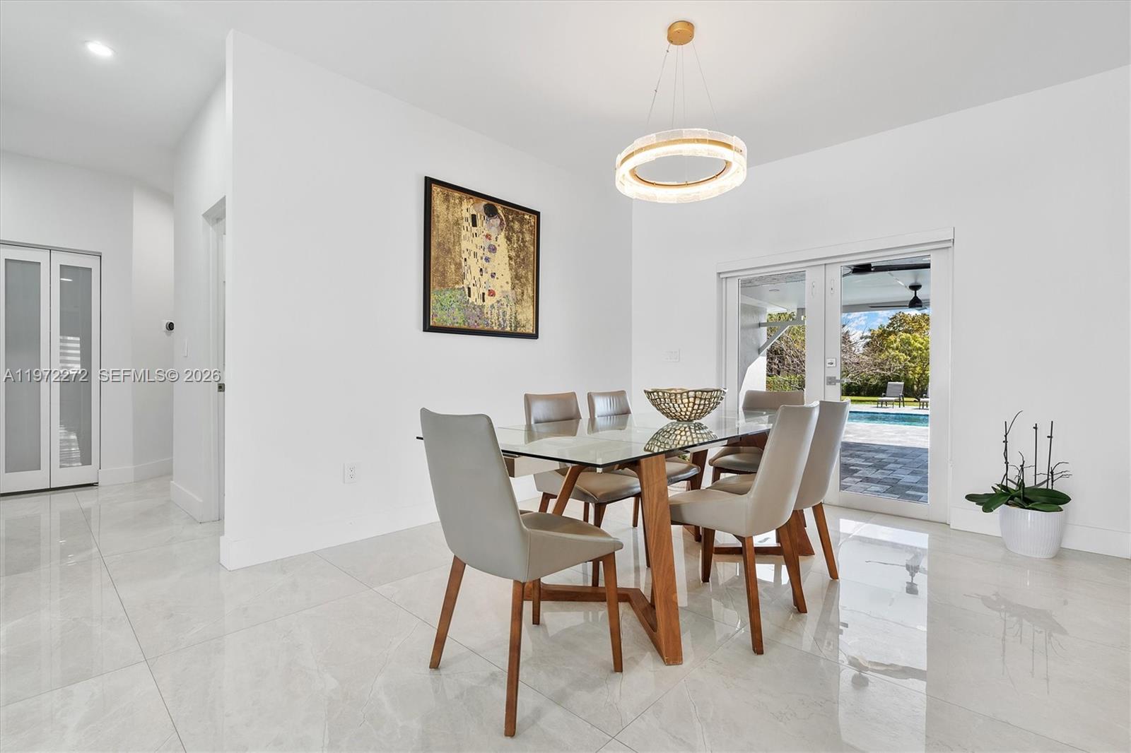 135 SW 125th Avenue