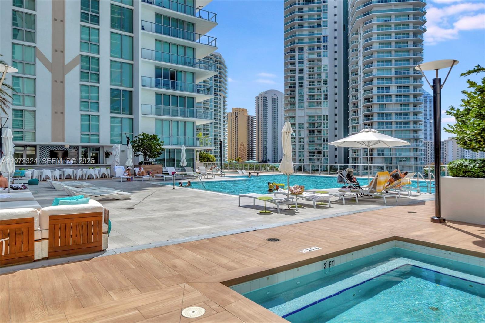300 Sunny Isles Boulevard