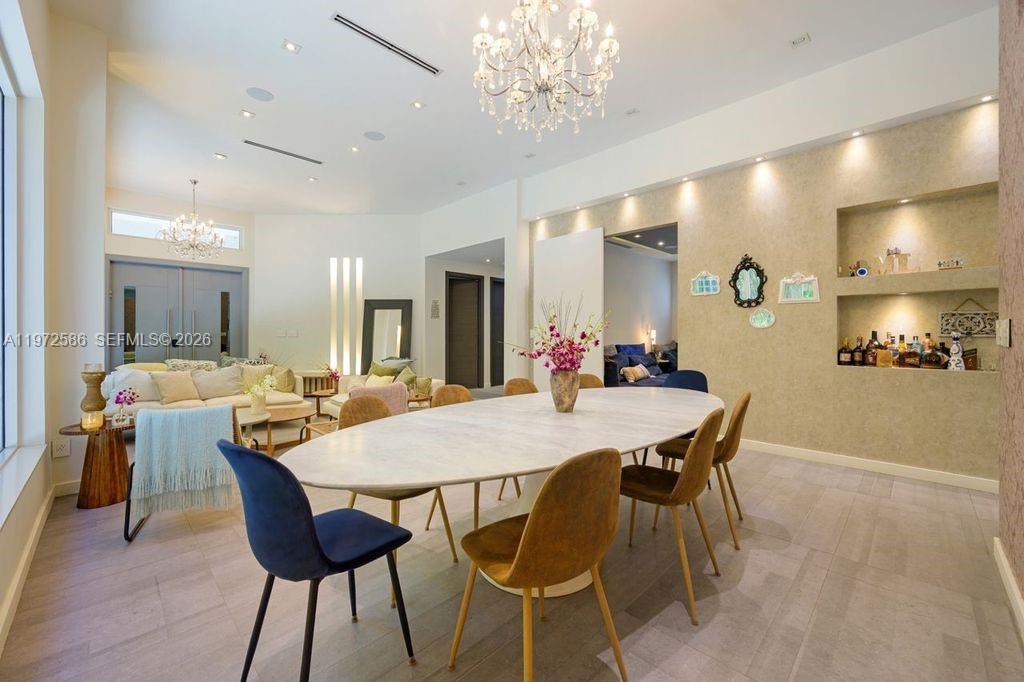 1615 Diplomat Drive