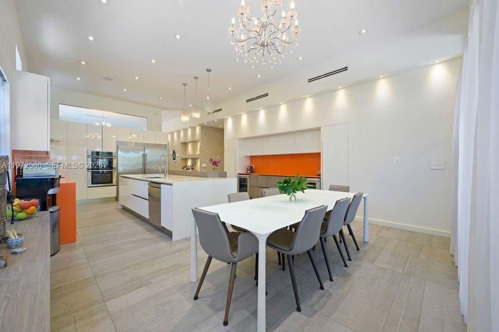 1615 Diplomat Drive