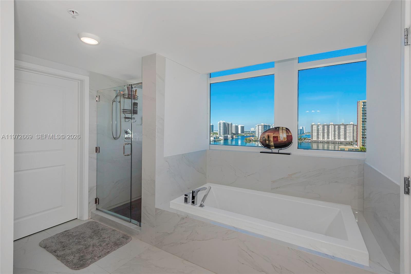 400 Sunny Isles Boulevard