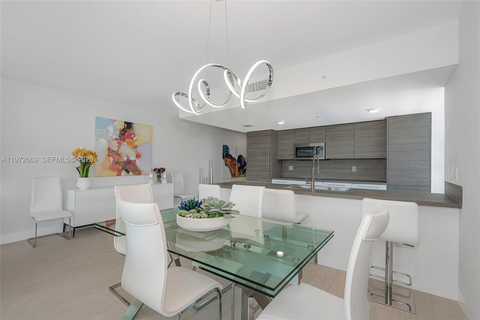 400 Sunny Isles Boulevard