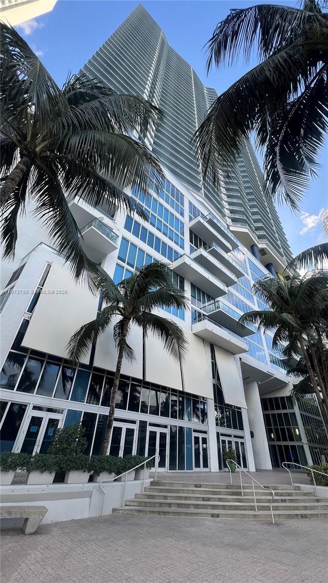 185 SW 7th Street