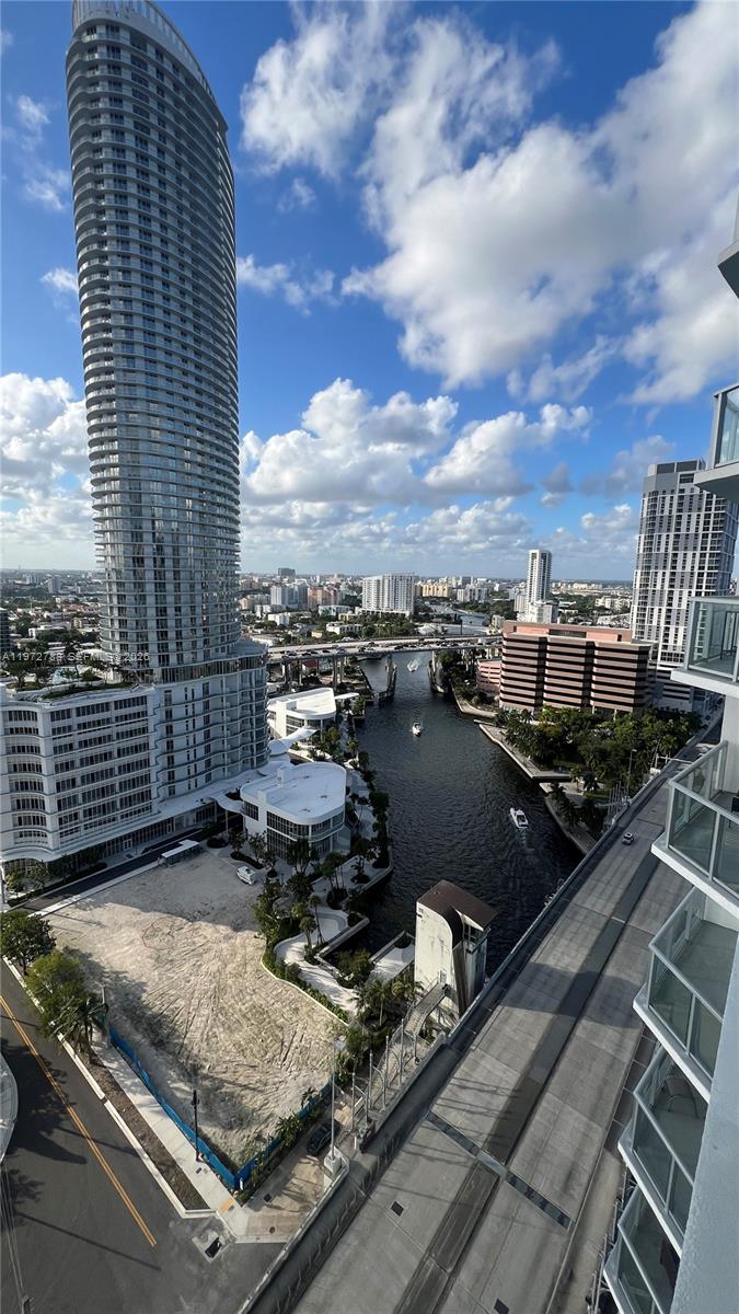 185 SW 7th Street