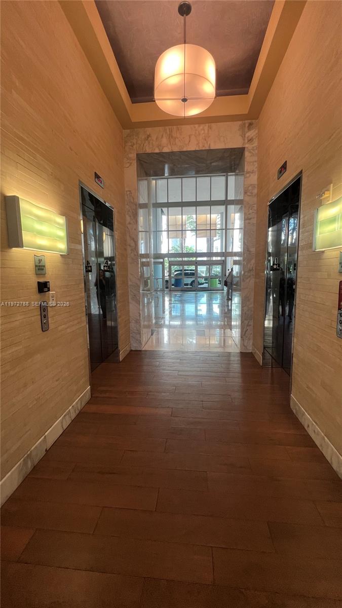 185 SW 7th Street