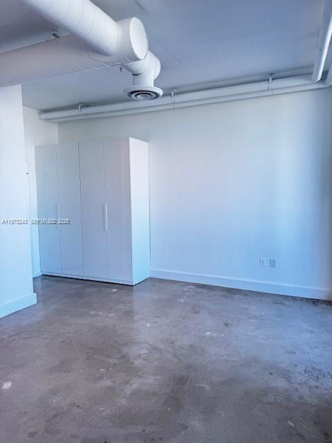 700 NE 25th Street