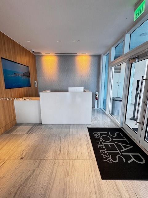 700 NE 25th Street