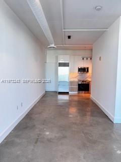 700 NE 25th Street