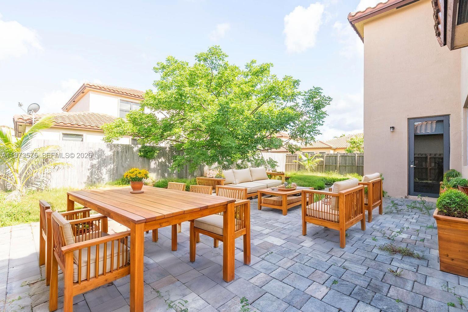 516 SE 35th Terrace