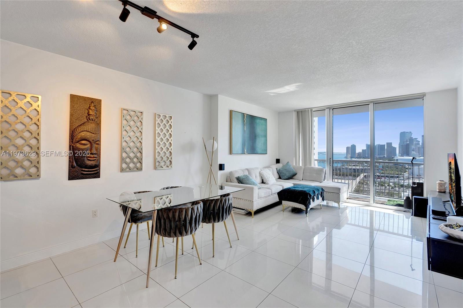1750 N Bayshore Drive