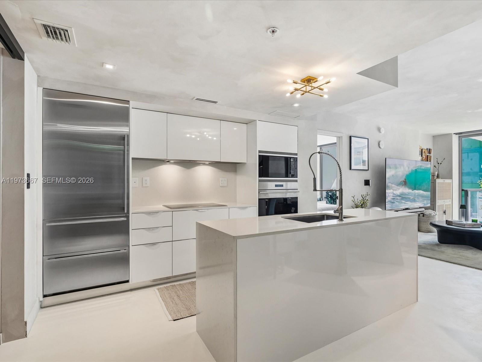 9521 E Bay Harbor Drive