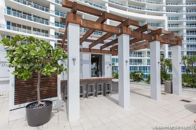 2020 N Bayshore Drive