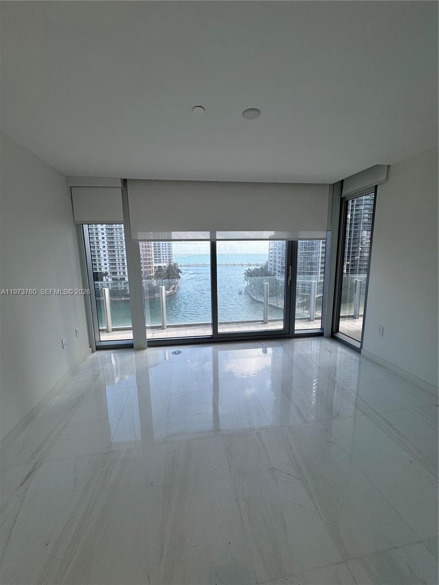 300 Biscayne Blvd Way