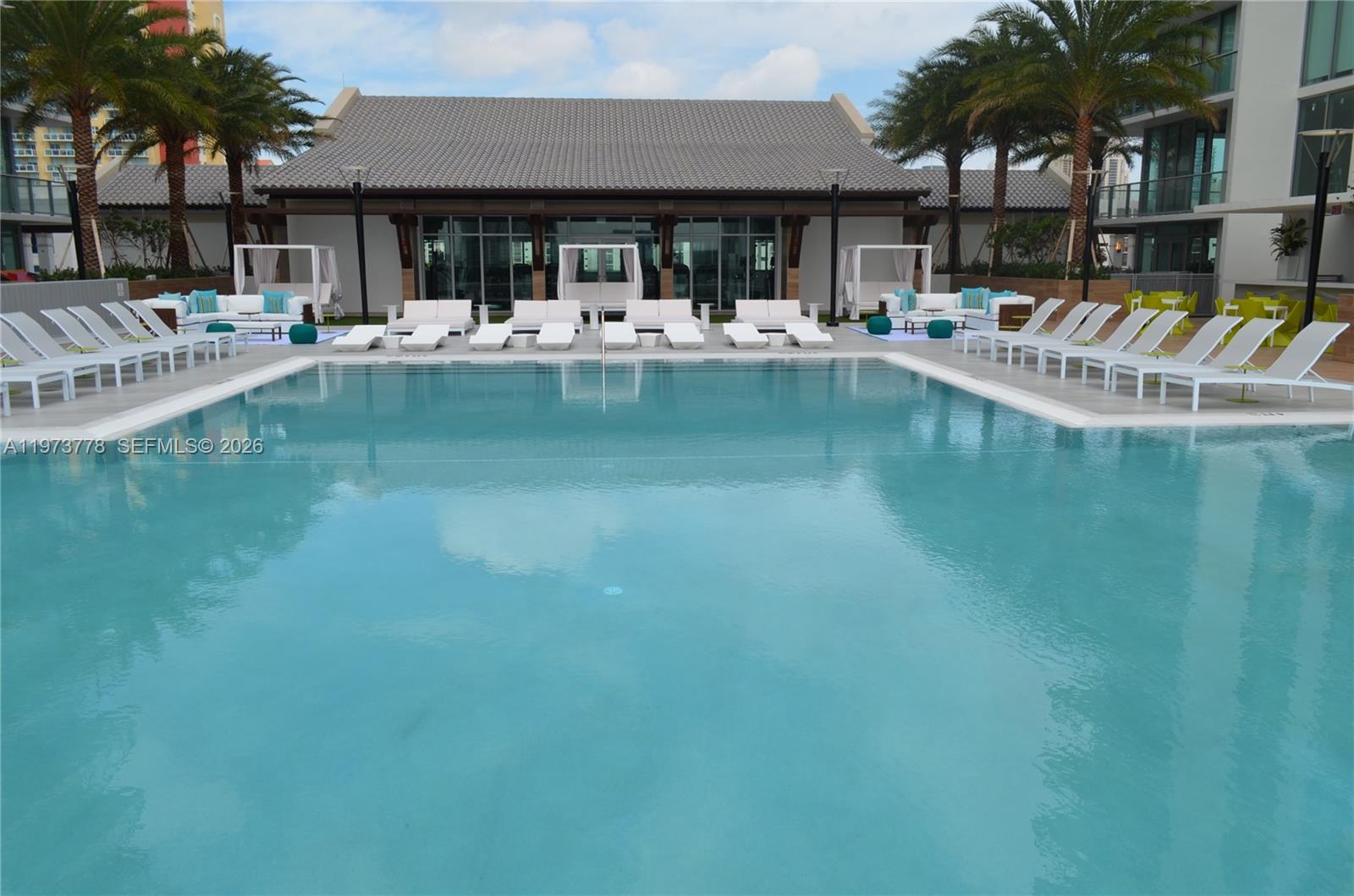 300 Sunny Isles Boulevard
