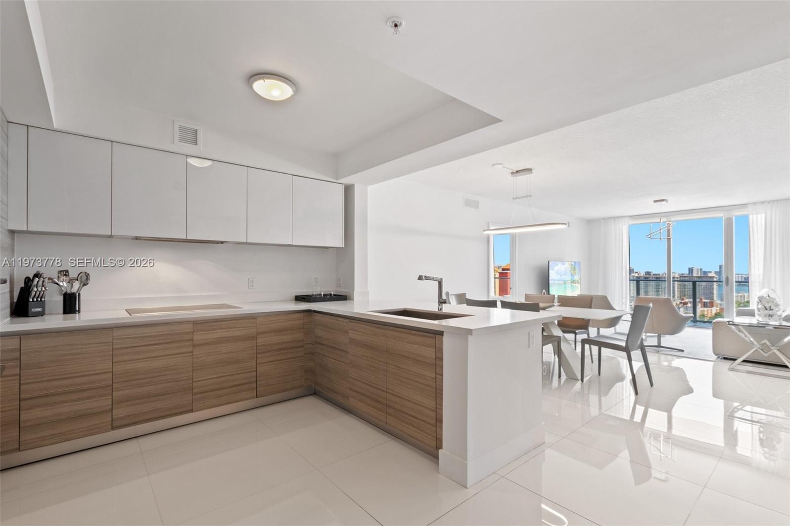300 Sunny Isles Boulevard