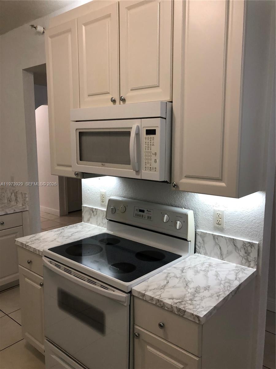 10710 NW 66th Street