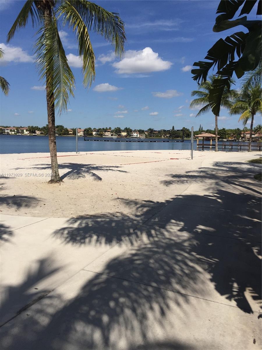 10710 NW 66th Street