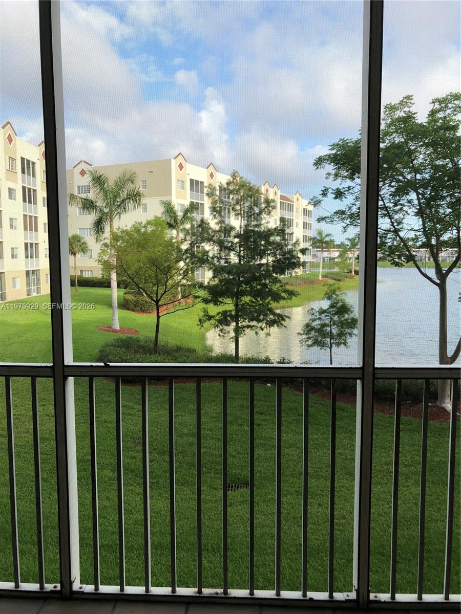 10710 NW 66th Street