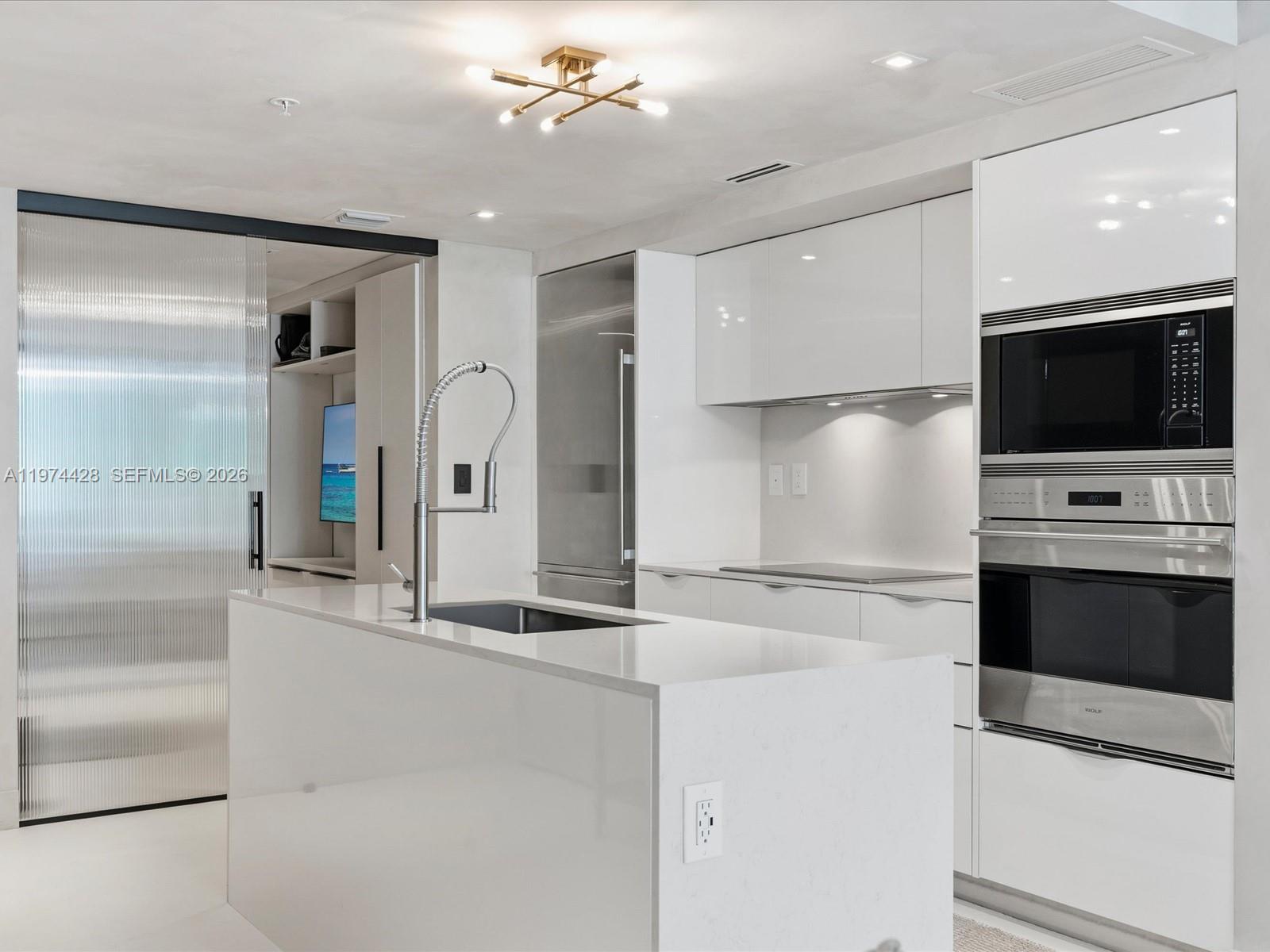 9521 E Bay Harbor Drive