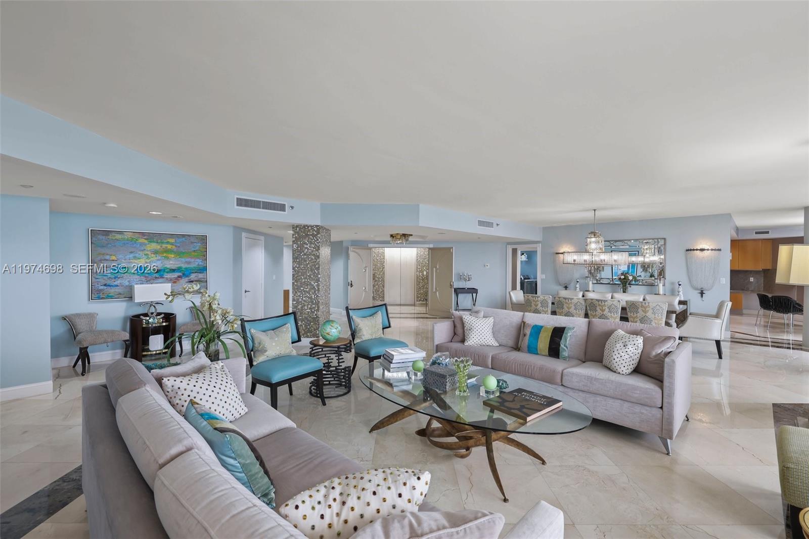 2600 Island Boulevard