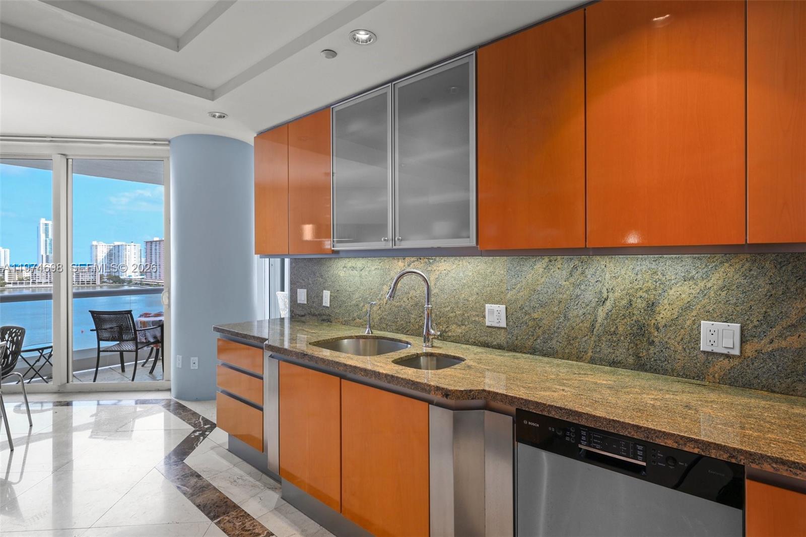 2600 Island Boulevard