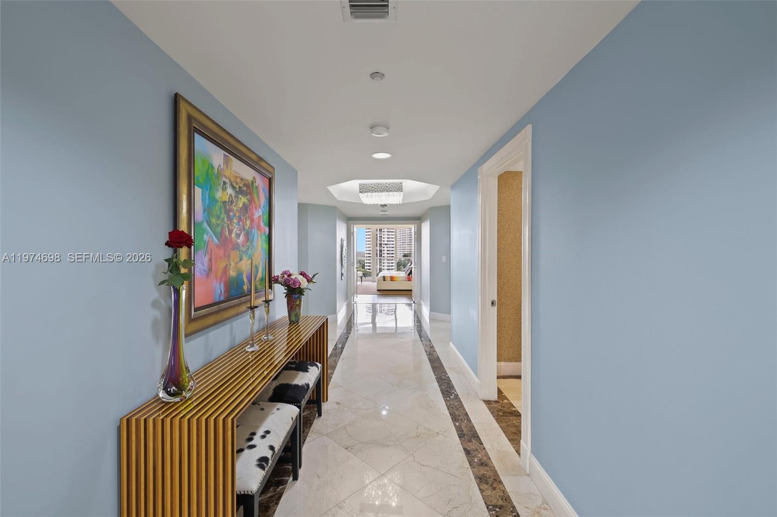 2600 Island Boulevard