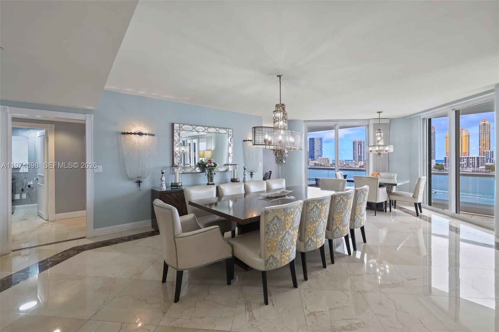 2600 Island Boulevard