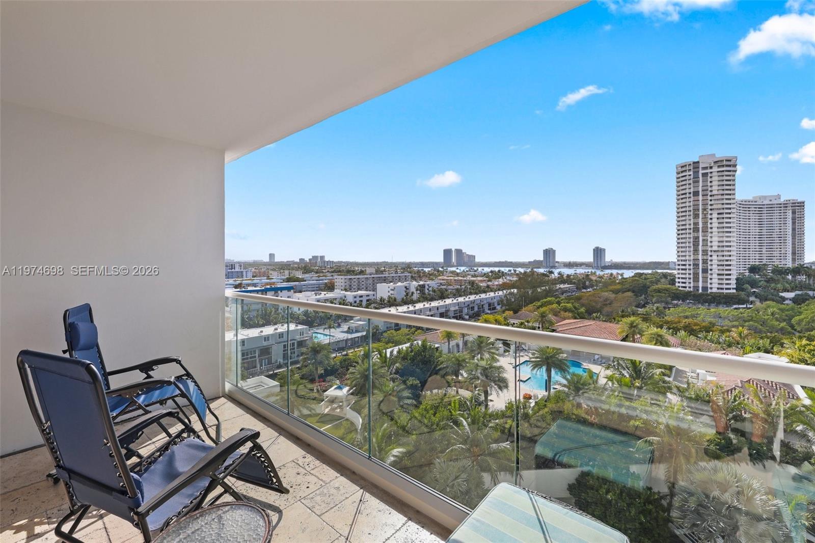 2600 Island Boulevard
