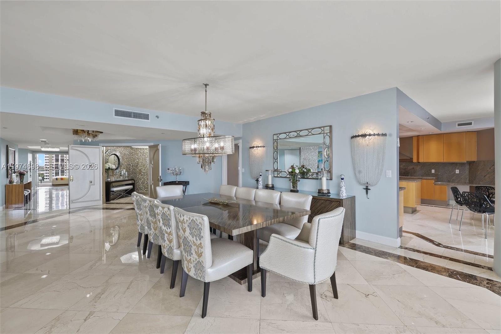2600 Island Boulevard