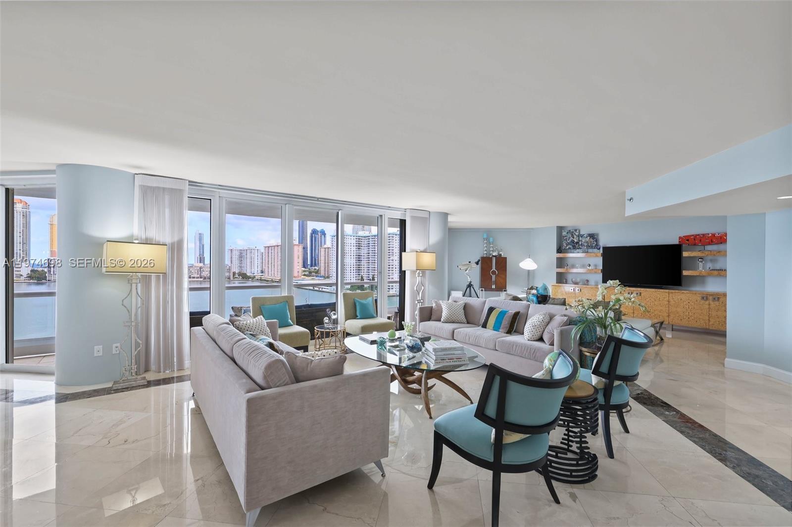 2600 Island Boulevard