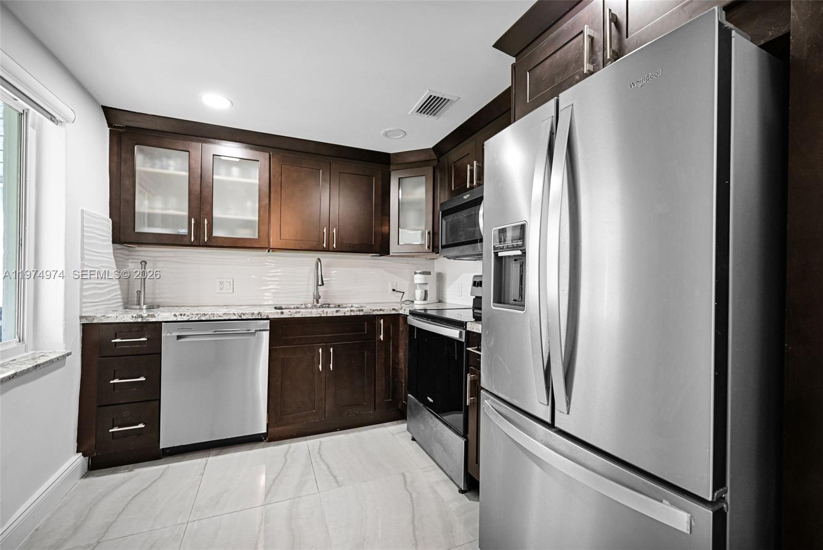 1021 NE 82nd Terrace