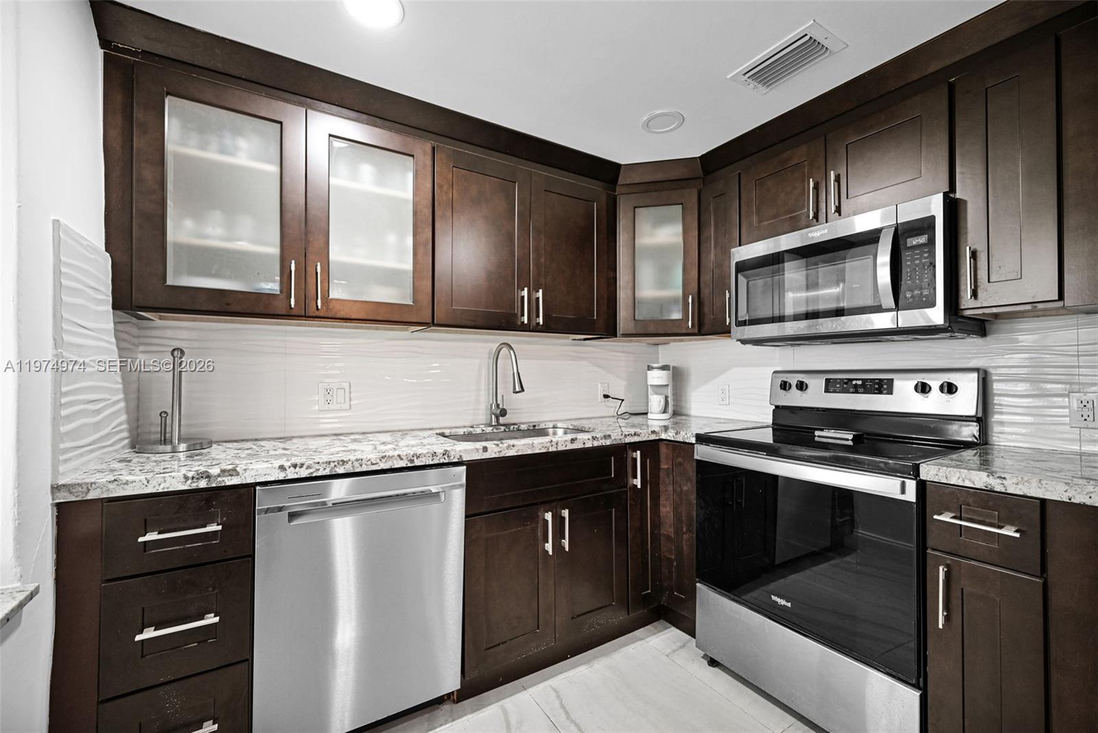 1021 NE 82nd Terrace