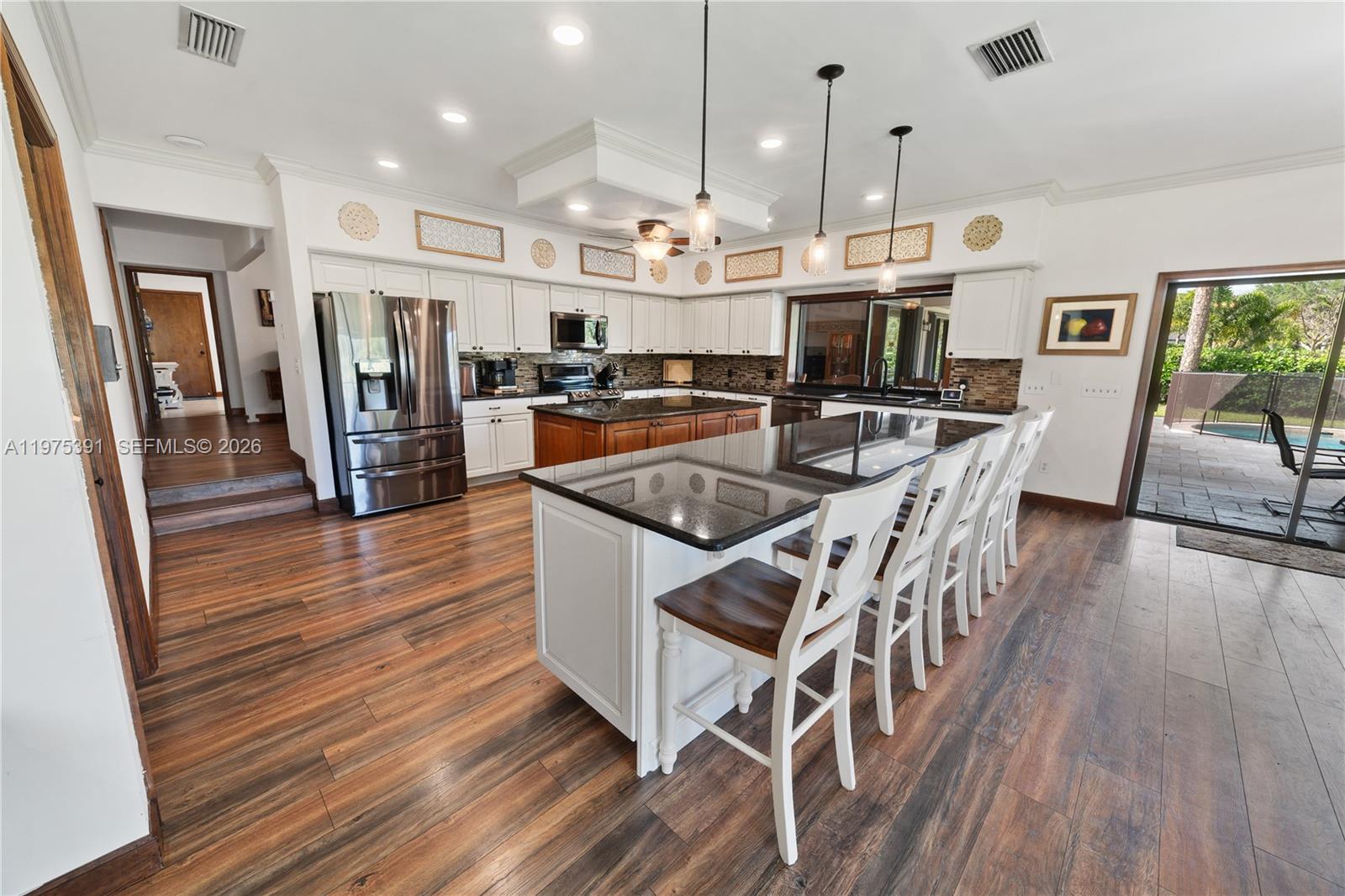 1872 SE Colony Way