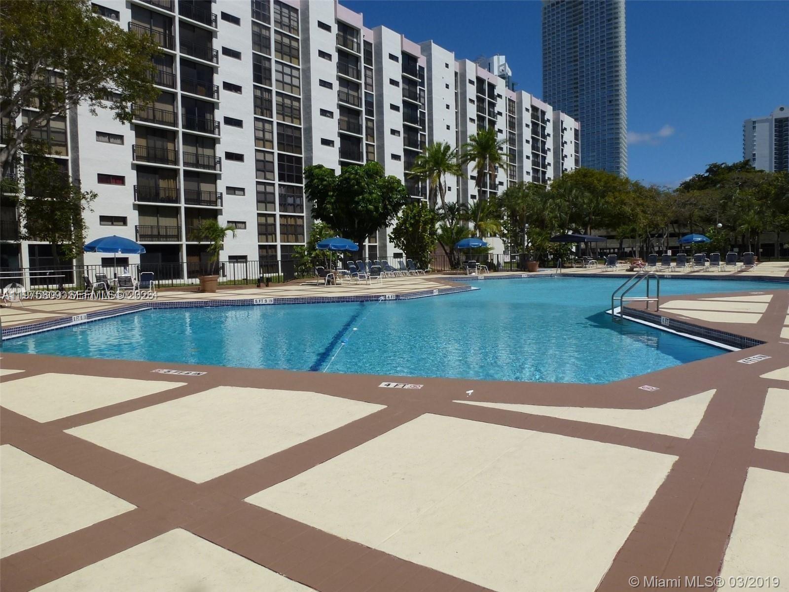 17021 N Bay Road