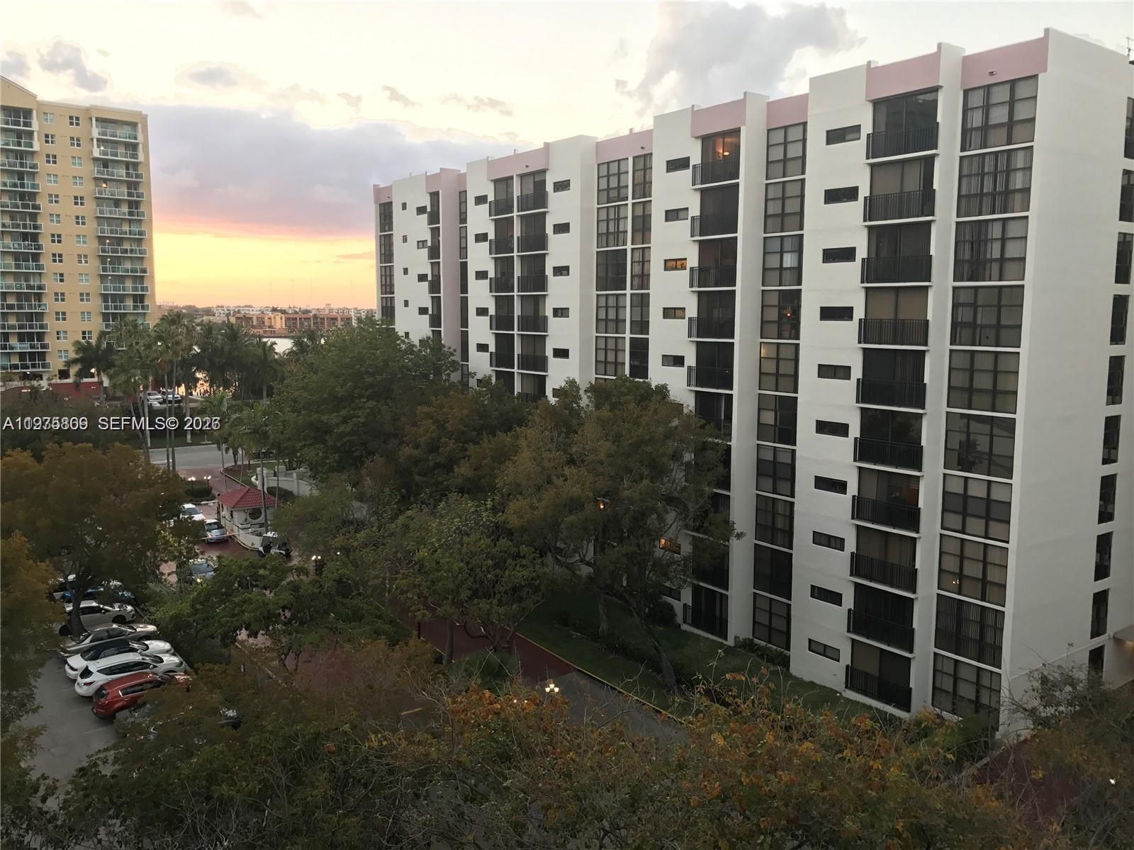 17021 N Bay Road