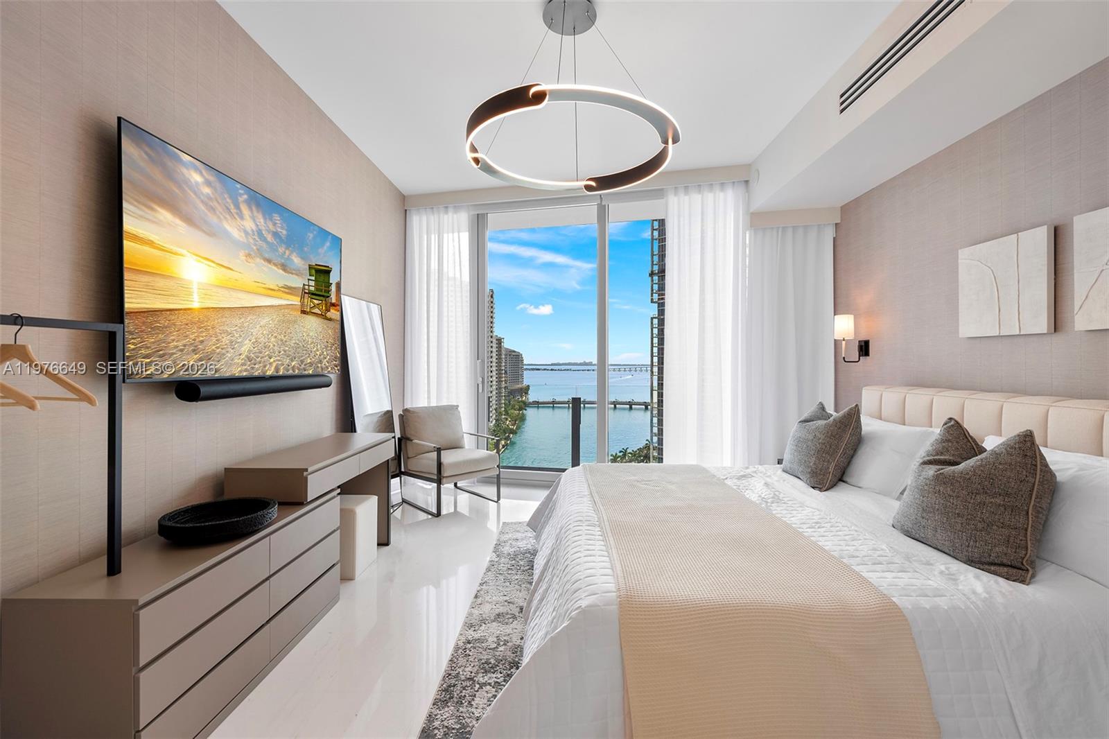 300 Biscayne Blvd Way